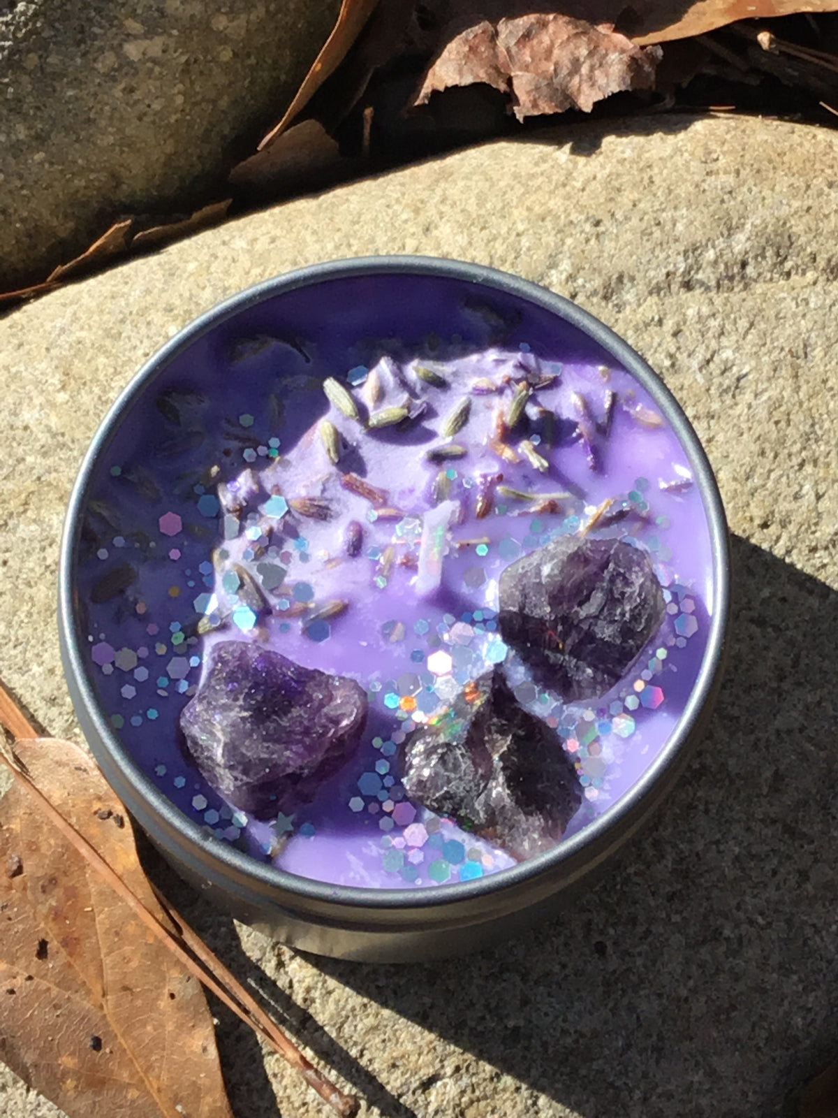 Amethyst and Lavender Soy Candle, Aromatherapy, Crystal Infused Candle, Amethyst Crystal Candle, Healing Candles, Candle Gifts for Women, Candles for Home, Calming Candle