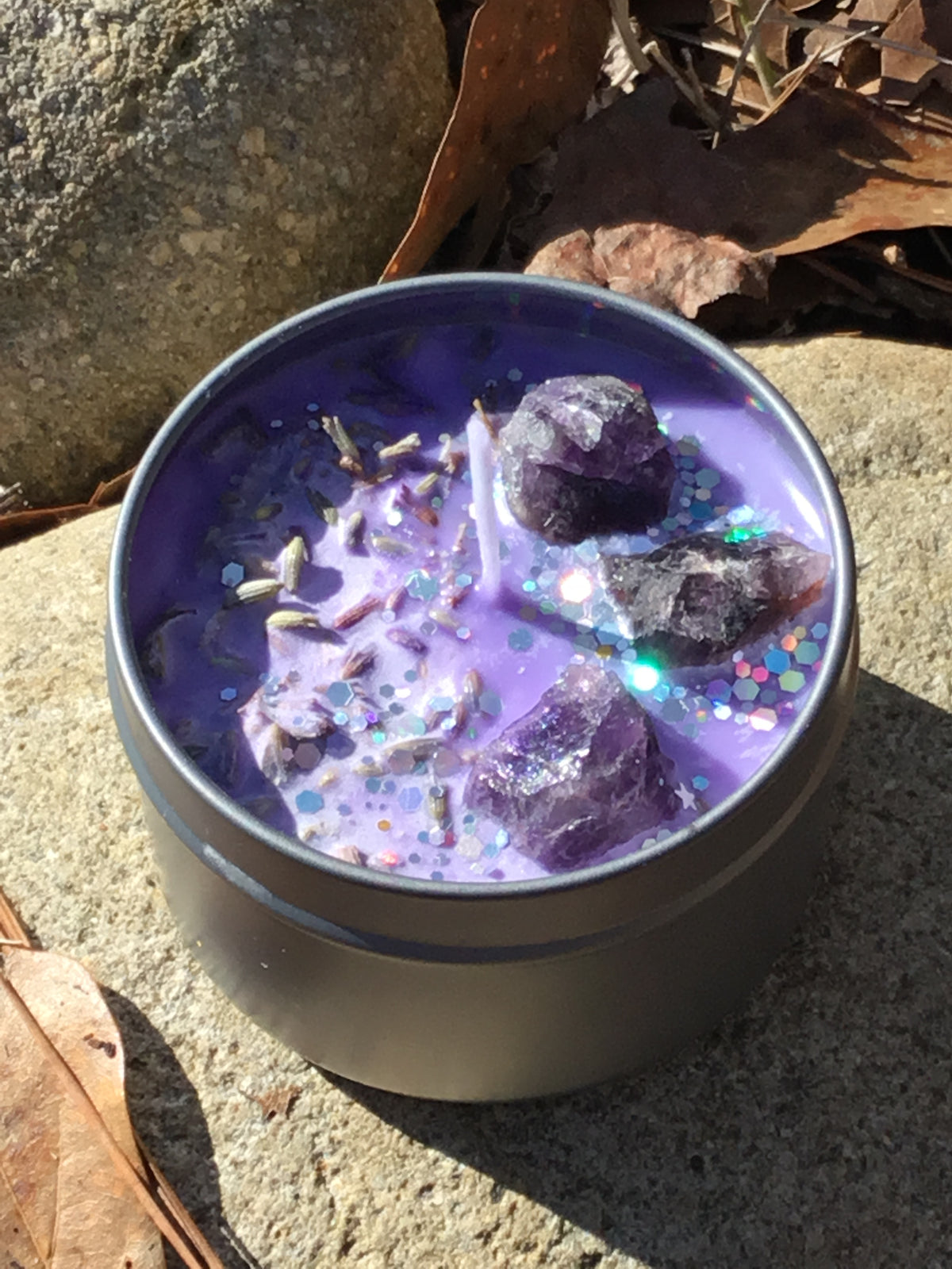 Amethyst and Lavender Soy Candle, Aromatherapy, Crystal Infused Candle, Amethyst Crystal Candle, Healing Candles, Candle Gifts for Women, Candles for Home, Calming Candle