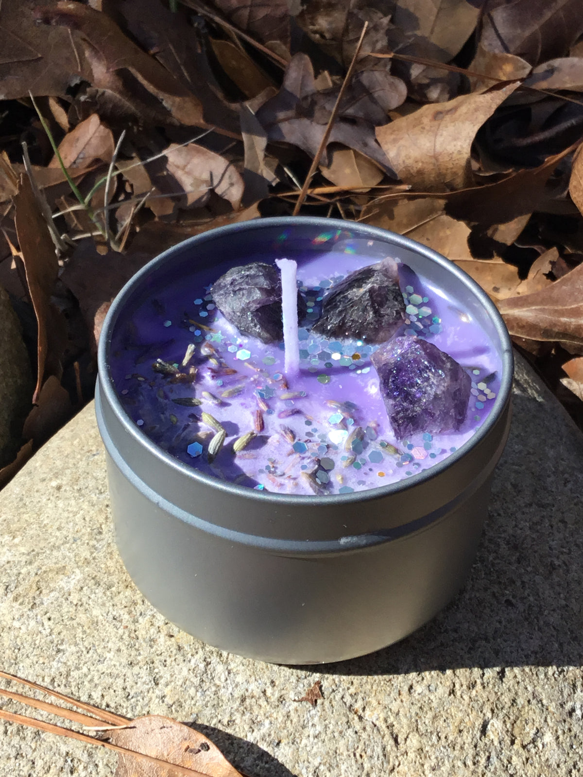 Amethyst and Lavender Soy Candle, Aromatherapy, Crystal Infused Candle, Amethyst Crystal Candle, Healing Candles, Candle Gifts for Women, Candles for Home, Calming Candle