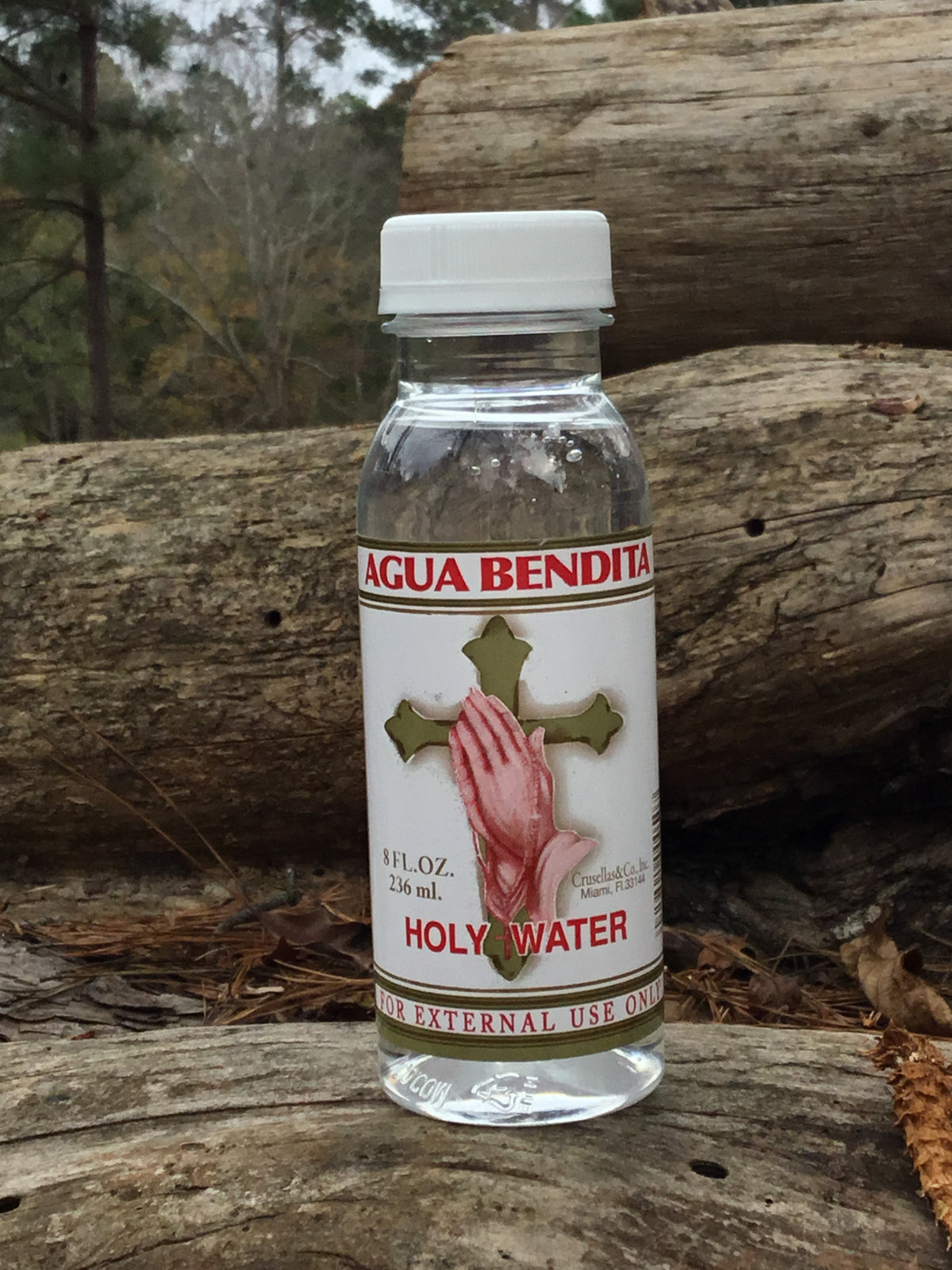 Holy Water, Agua Bendita